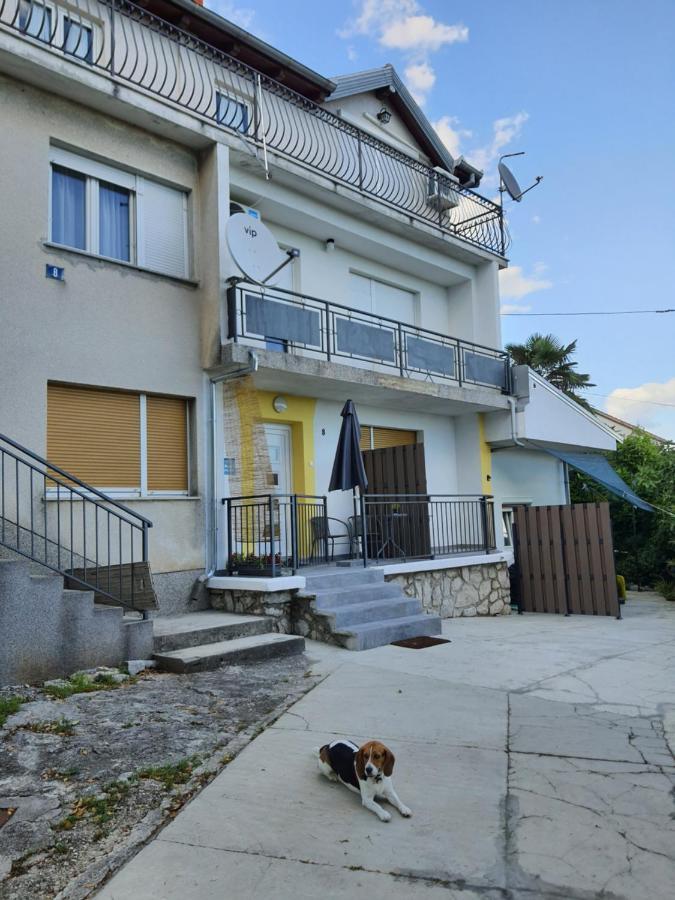 Apartman Sandra Rijeka Bagian luar foto